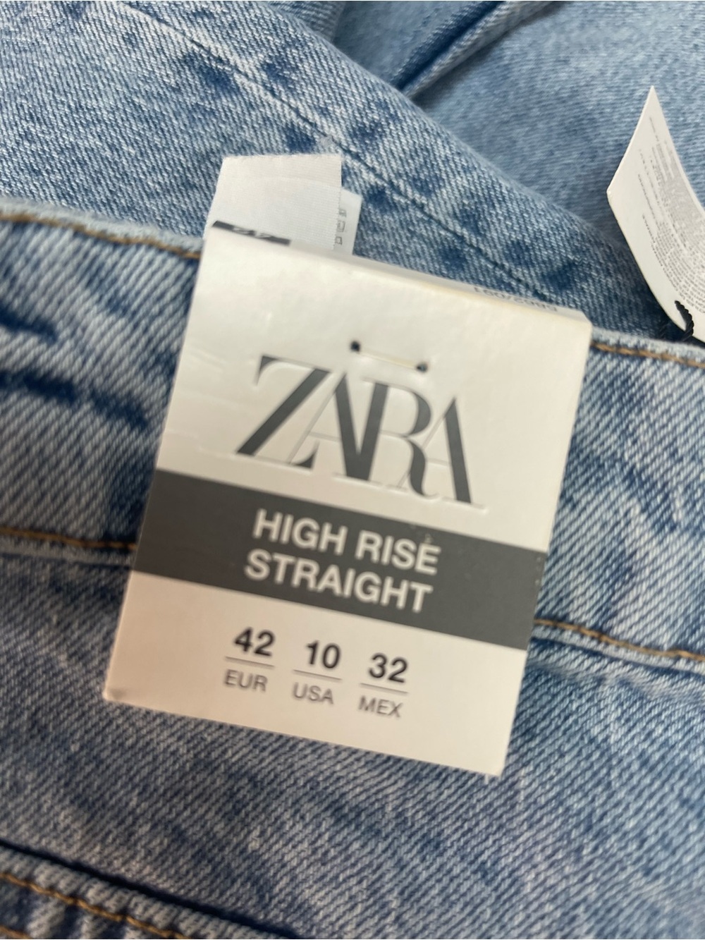 Zara High Rise Straight Jeans Light Blue - Picture 13 of 16